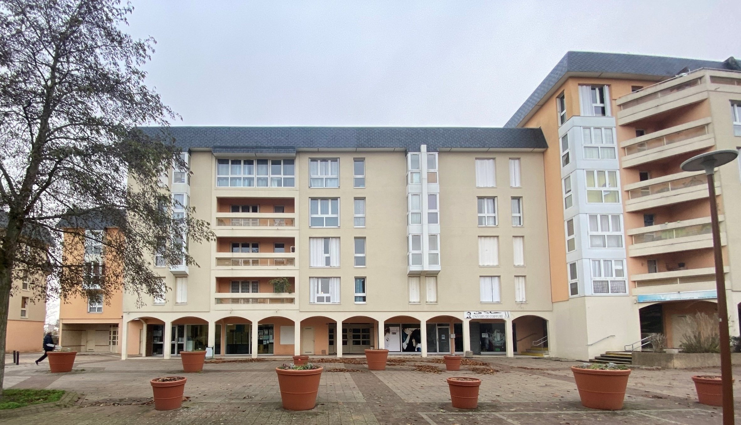 Lucé Les Arcades - 89 logements - après travaux